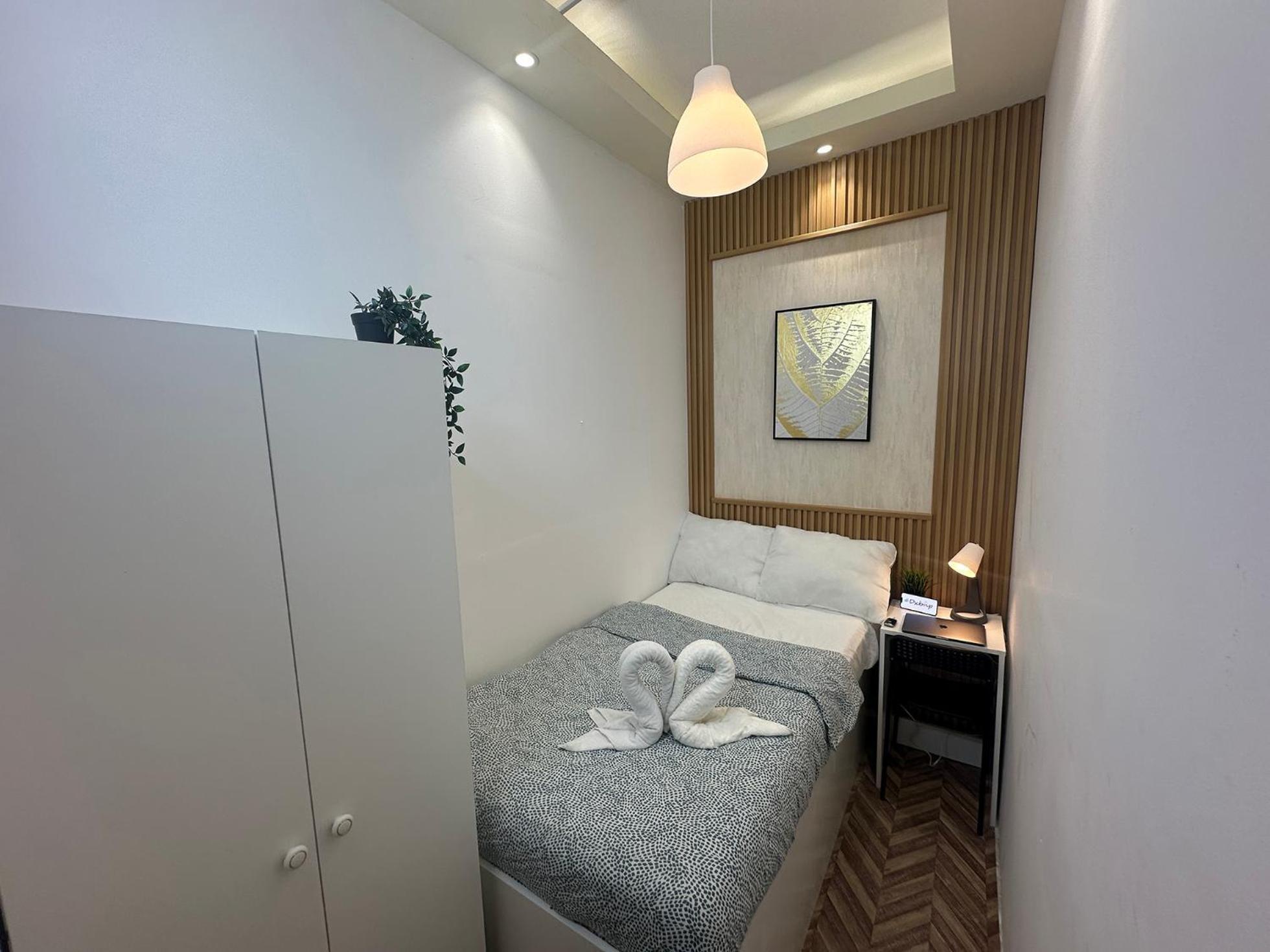 Quiet Partition Room In Tecom Barsha Heights Dubai Esterno foto